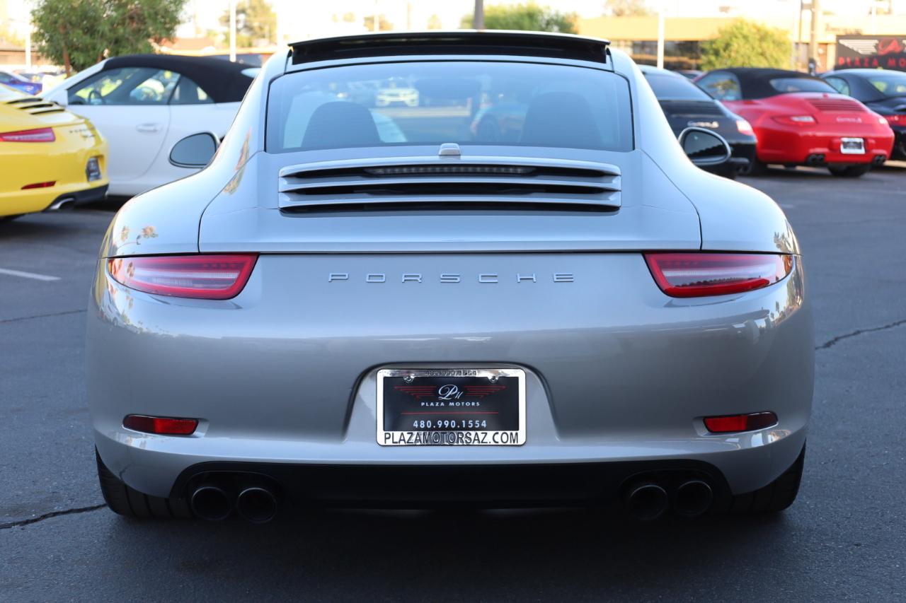 Porsche 911 Carrera Coupe 2013