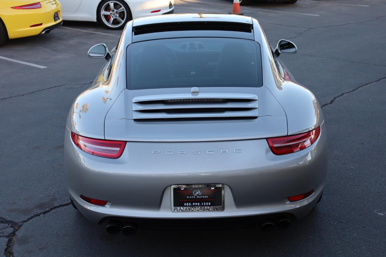Porsche 911 Carrera Coupe 2013