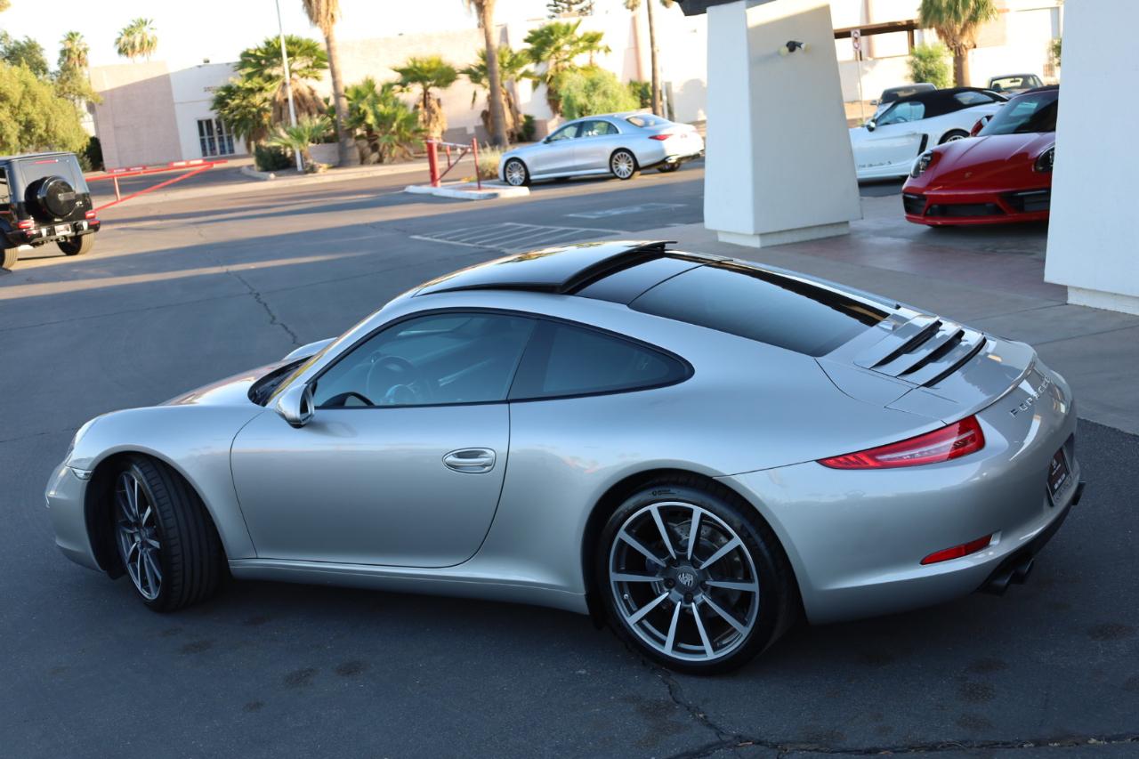 Porsche 911 Carrera Coupe 2013