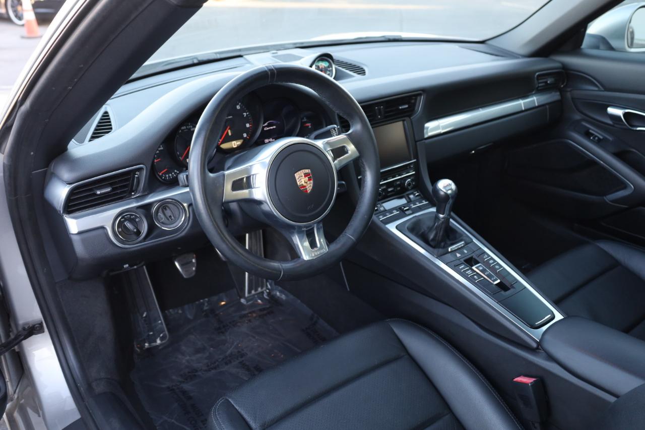 Porsche 911 Carrera Coupe 2013