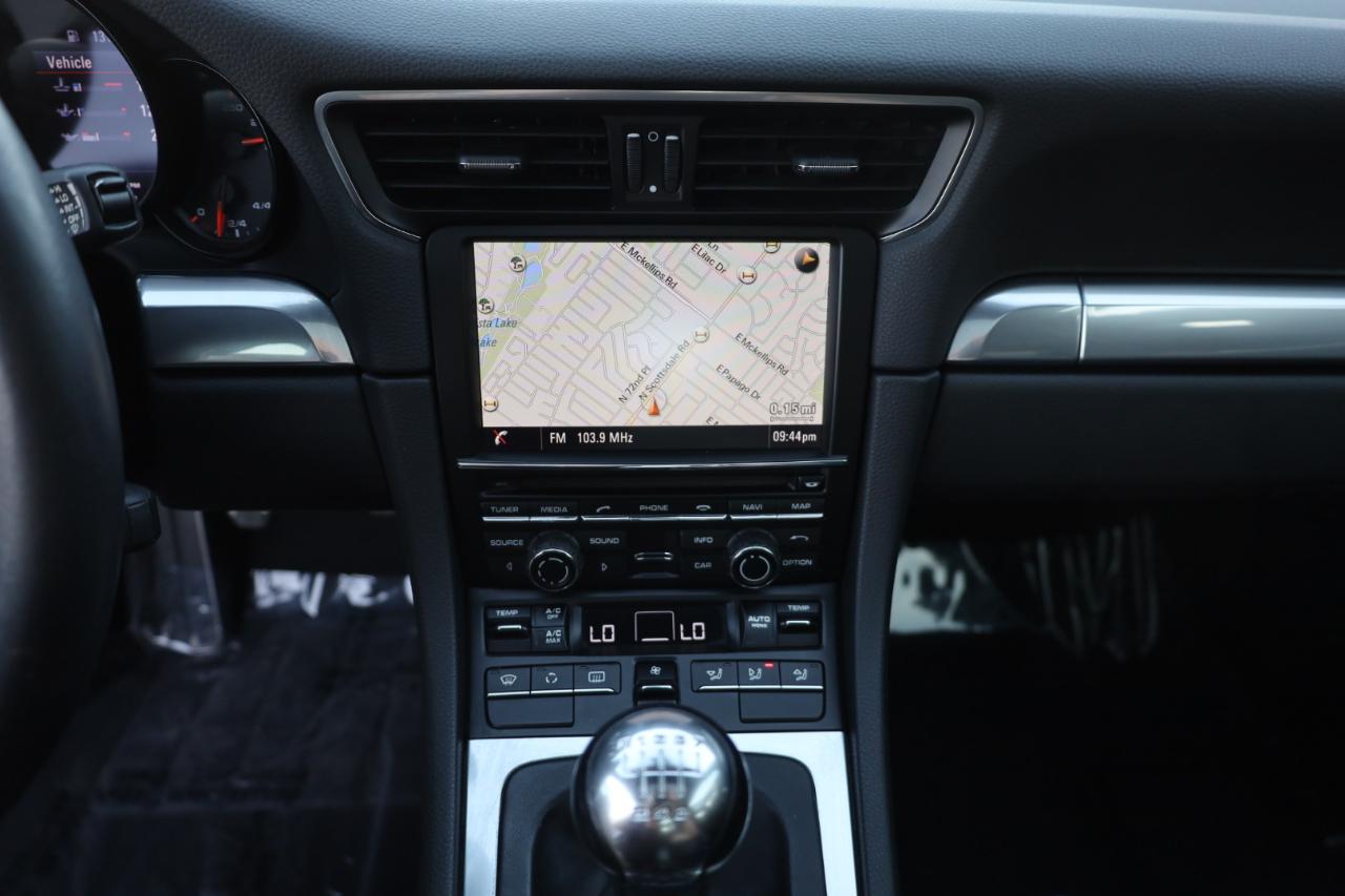Porsche 911 Carrera Coupe 2013