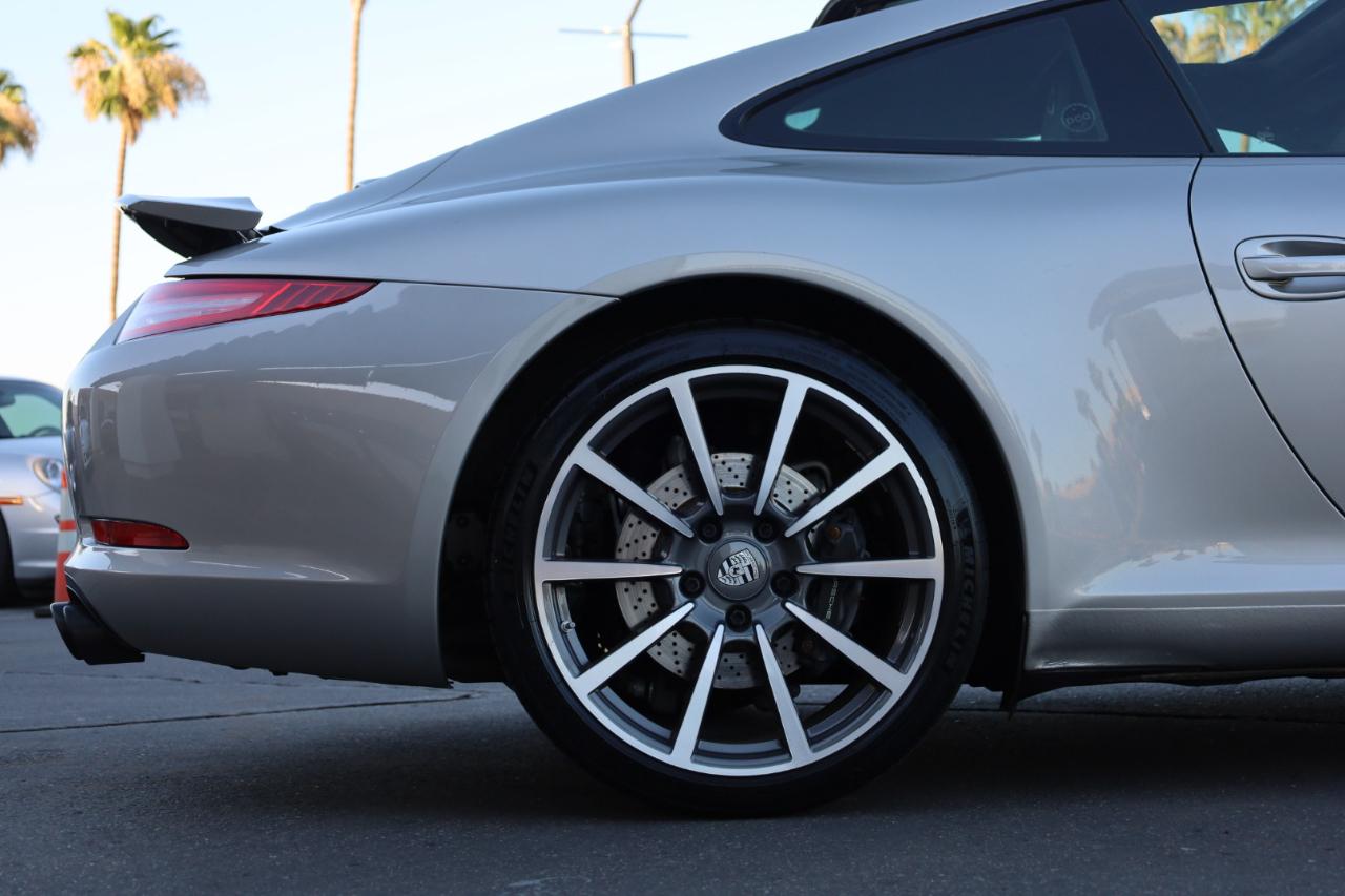Porsche 911 Carrera Coupe 2013