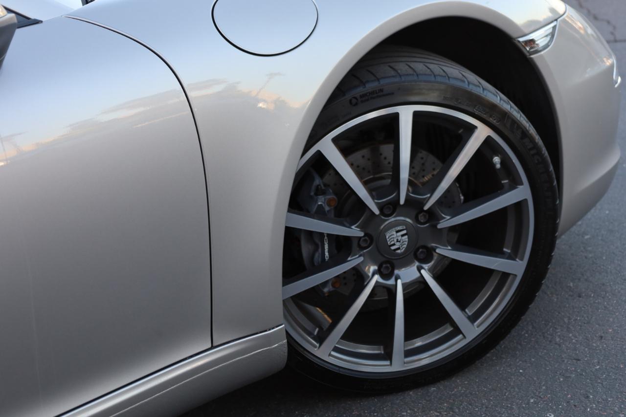 Porsche 911 Carrera Coupe 2013