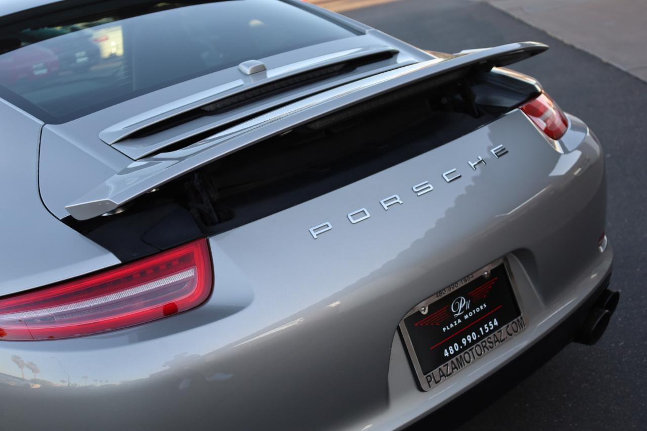 Porsche 911 Carrera Coupe 2013