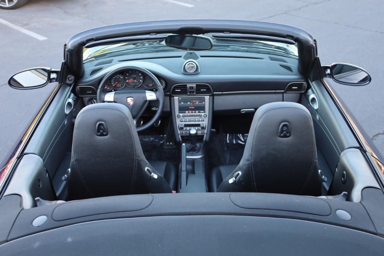 Porsche 911 Carrera 4 Cabriolet 2007