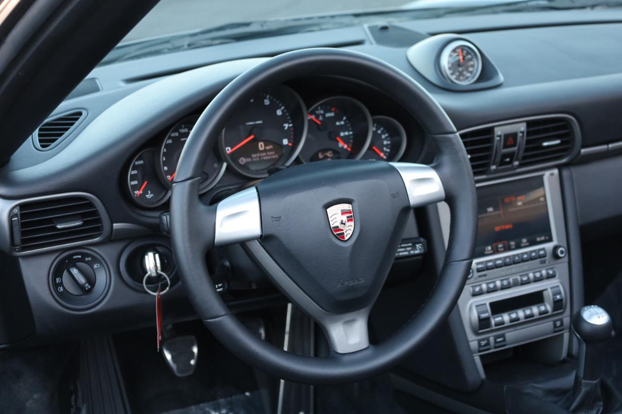 Porsche 911 Carrera 4 Cabriolet 2007