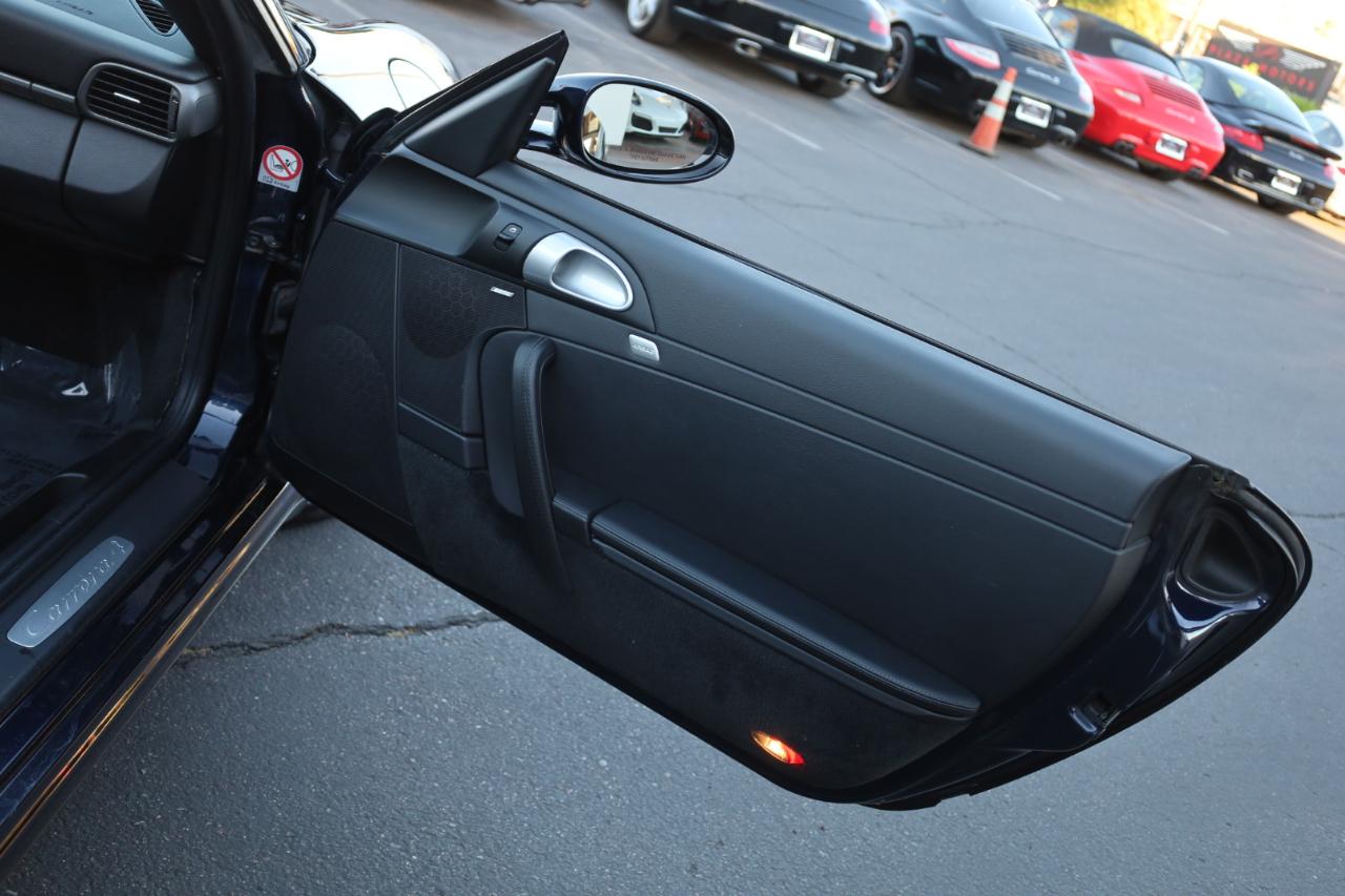 Porsche 911 Carrera 4 Cabriolet 2007