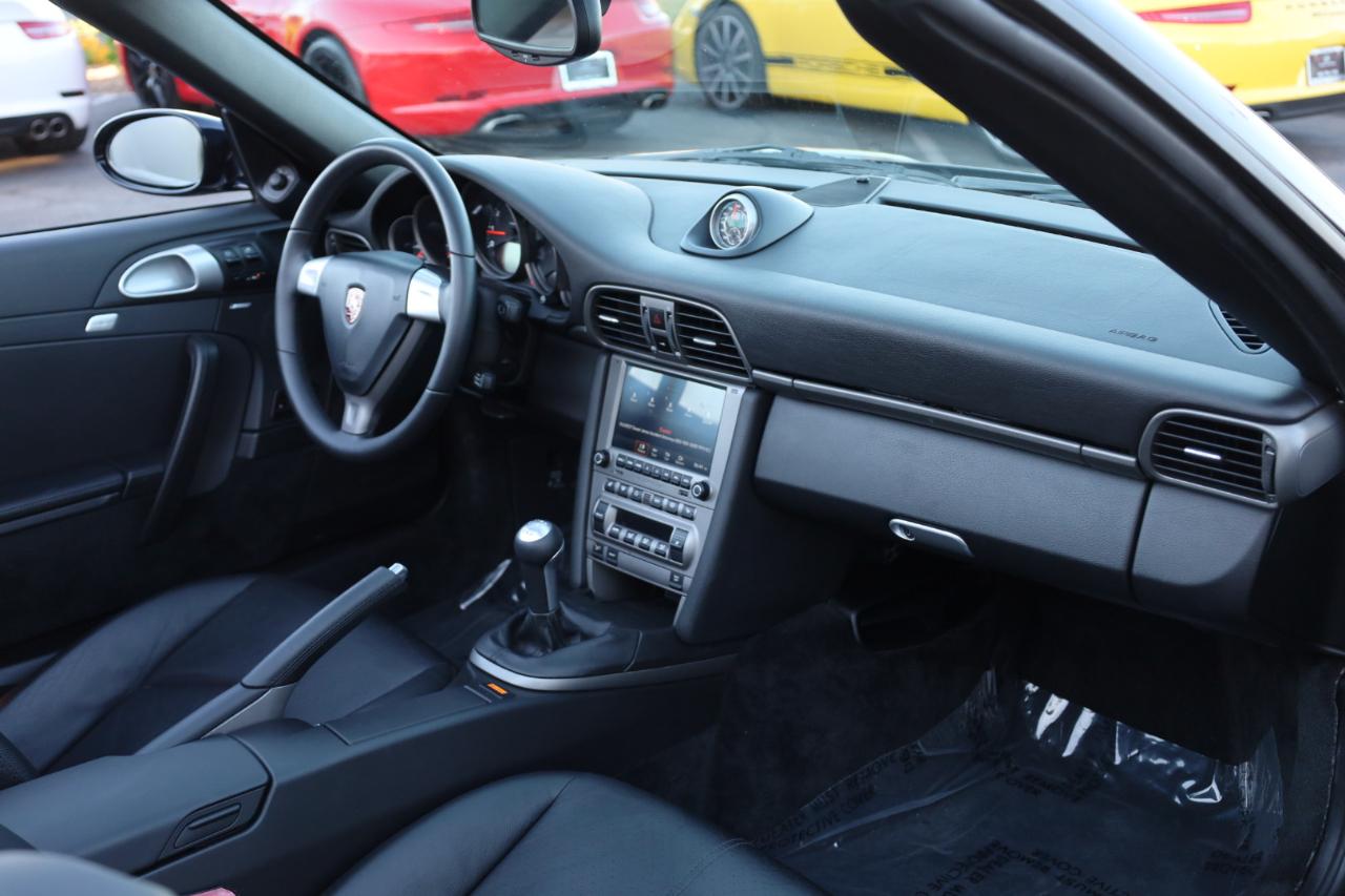 Porsche 911 Carrera 4 Cabriolet 2007