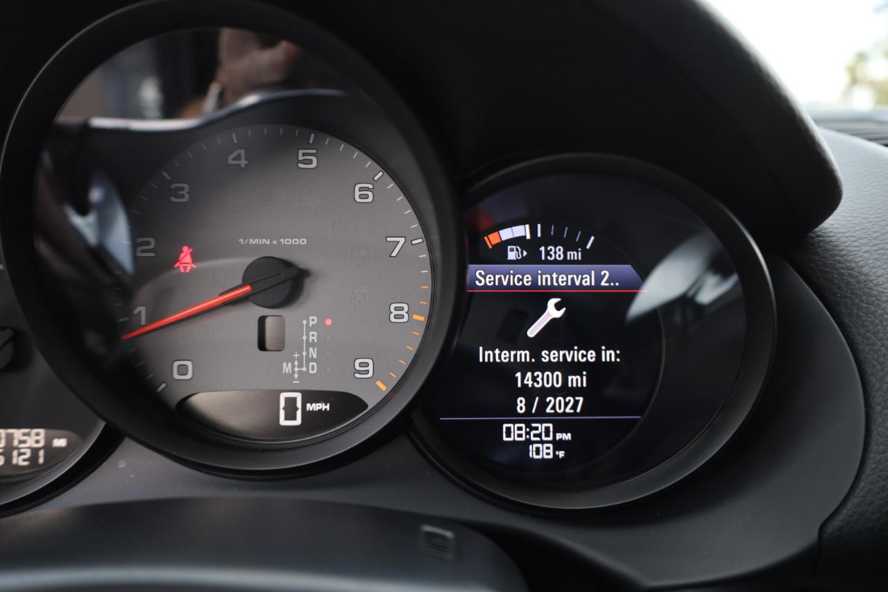Porsche Cayman S 2014
