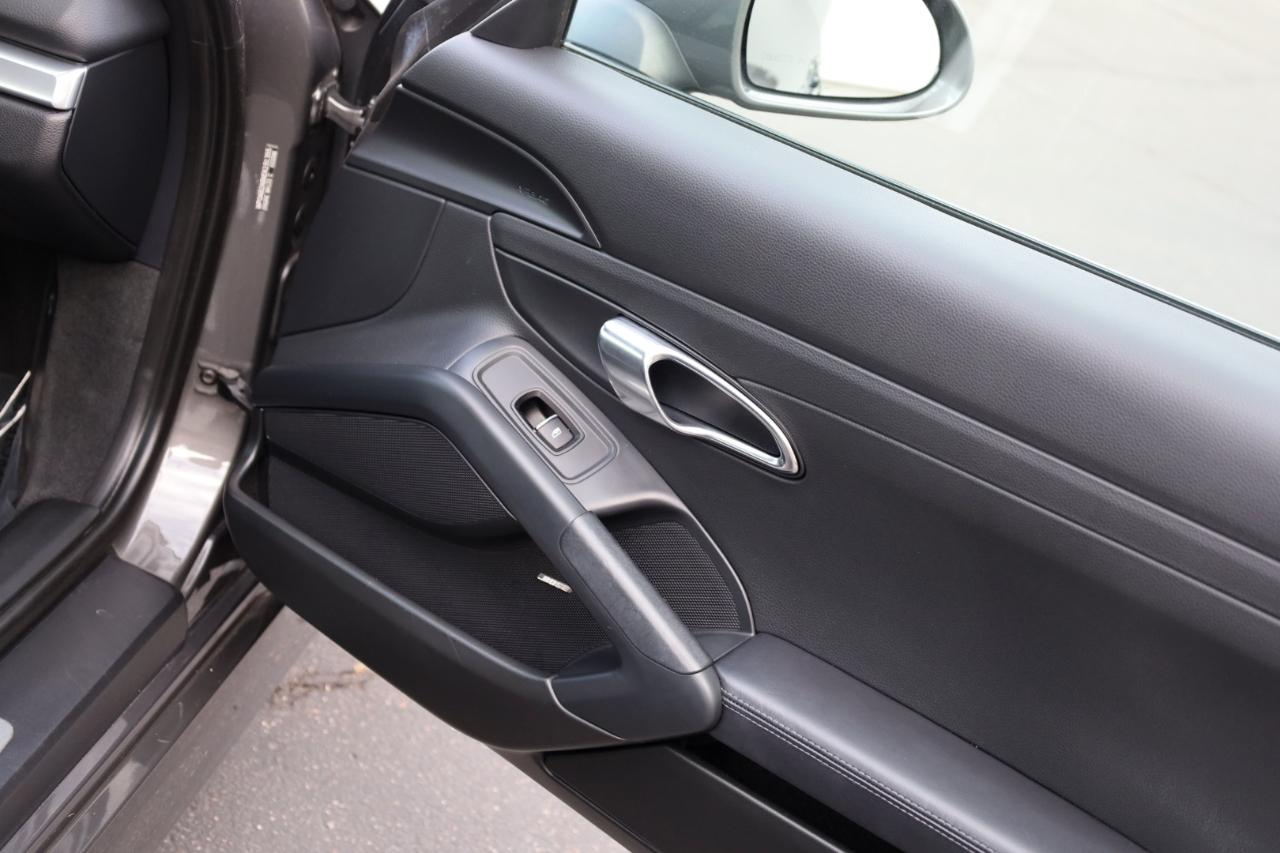 Porsche Cayman S 2014