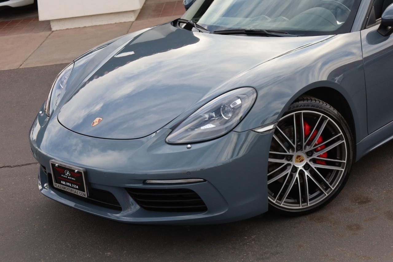 Porsche 718 Boxster S 2017