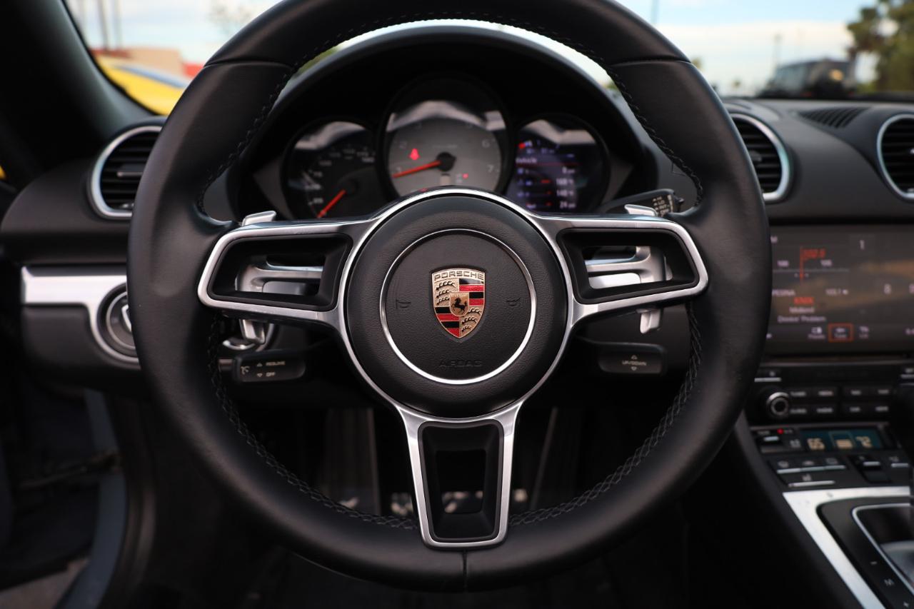 Porsche 718 Boxster S 2017