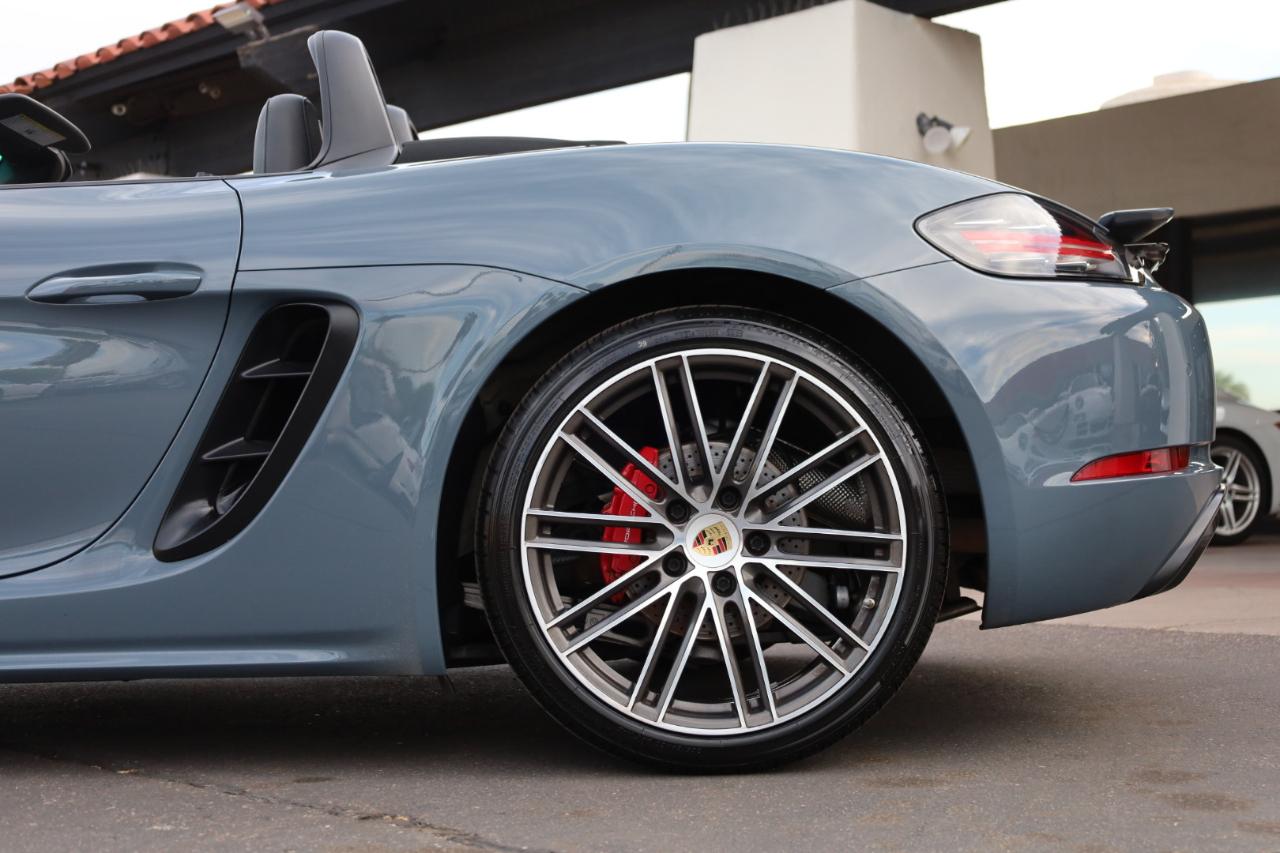 Porsche 718 Boxster S 2017