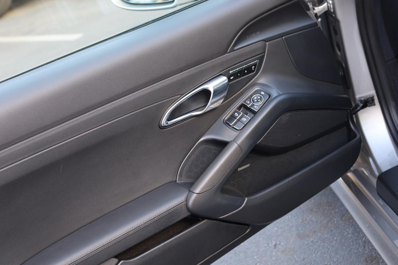 Porsche Cayman S 2014