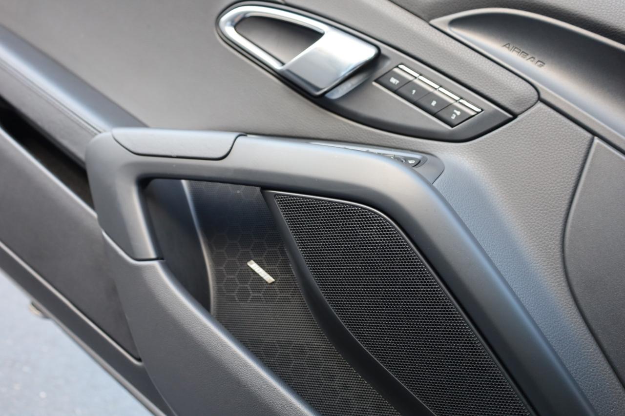 Porsche Cayman S 2014