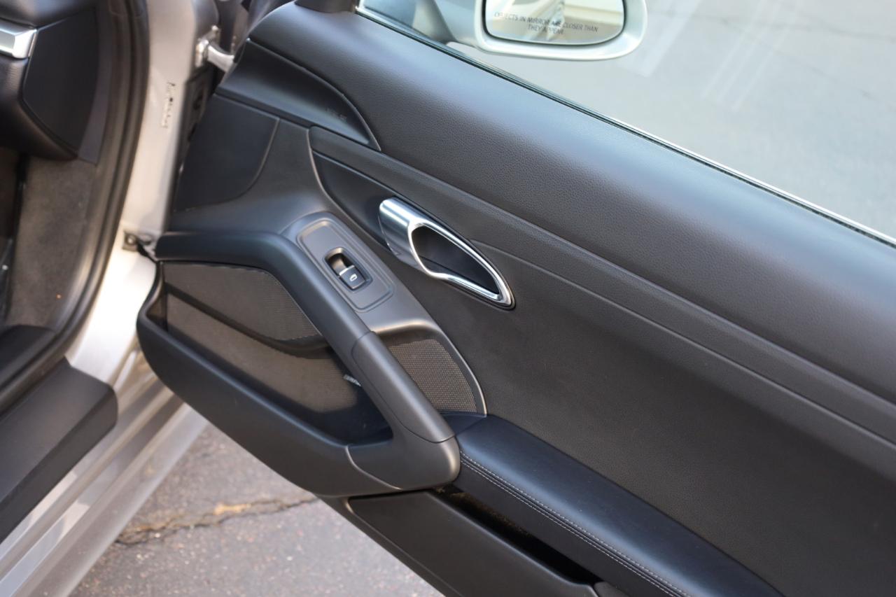 Porsche Cayman S 2014