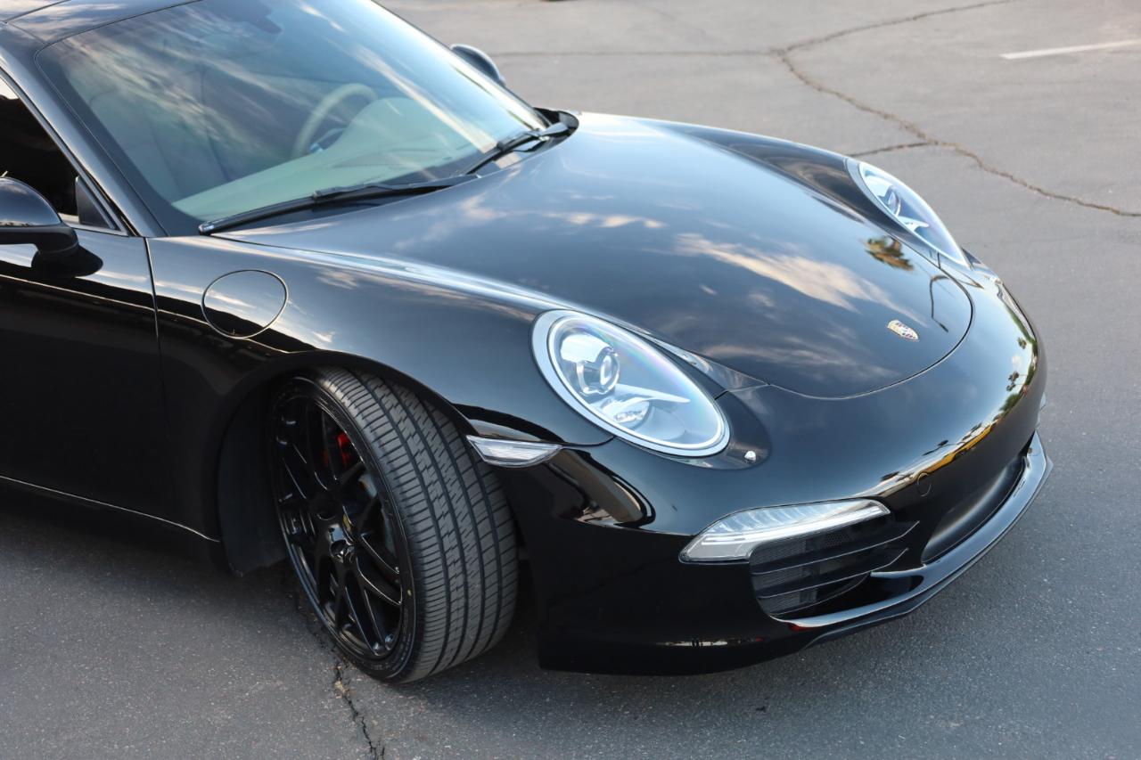 Porsche 911 2dr Coupe Carrera 2013