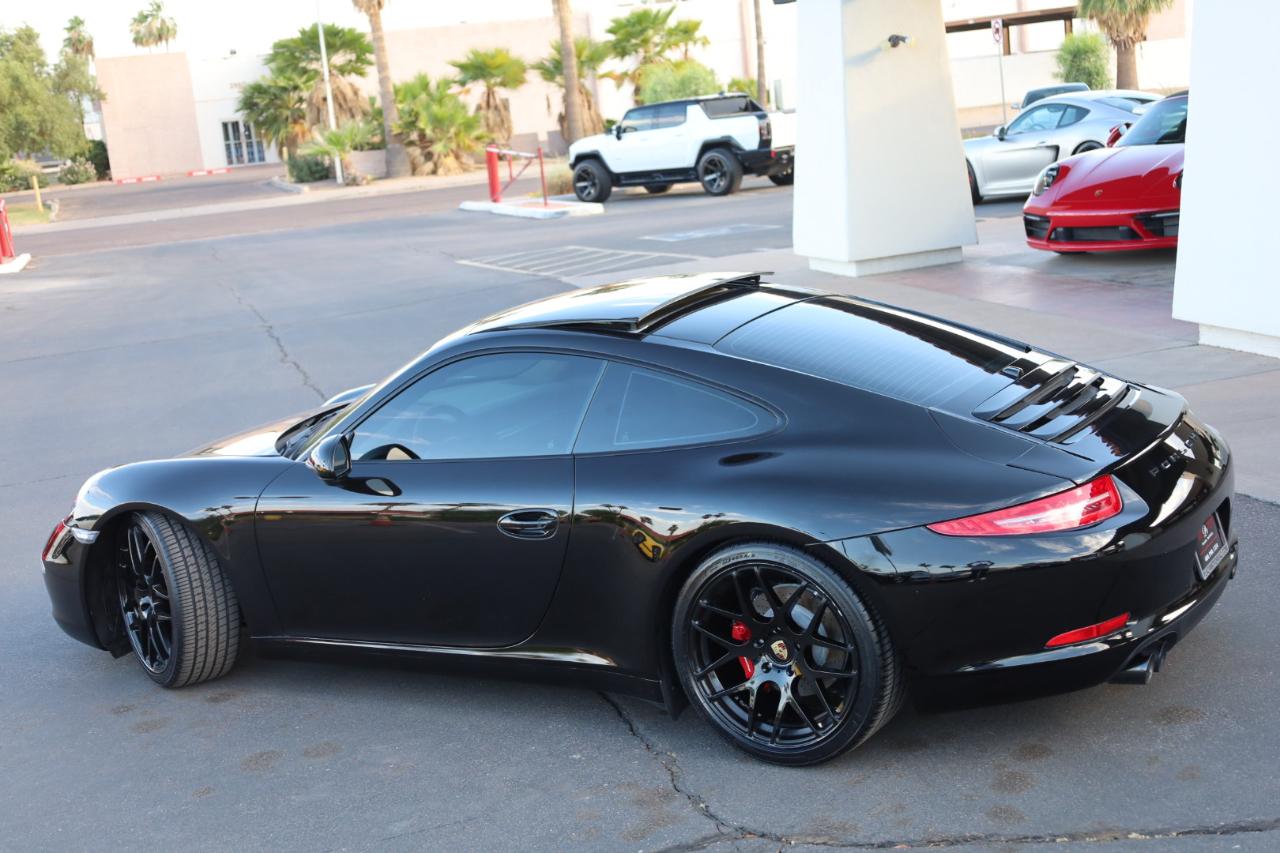 Porsche 911 2dr Coupe Carrera 2013