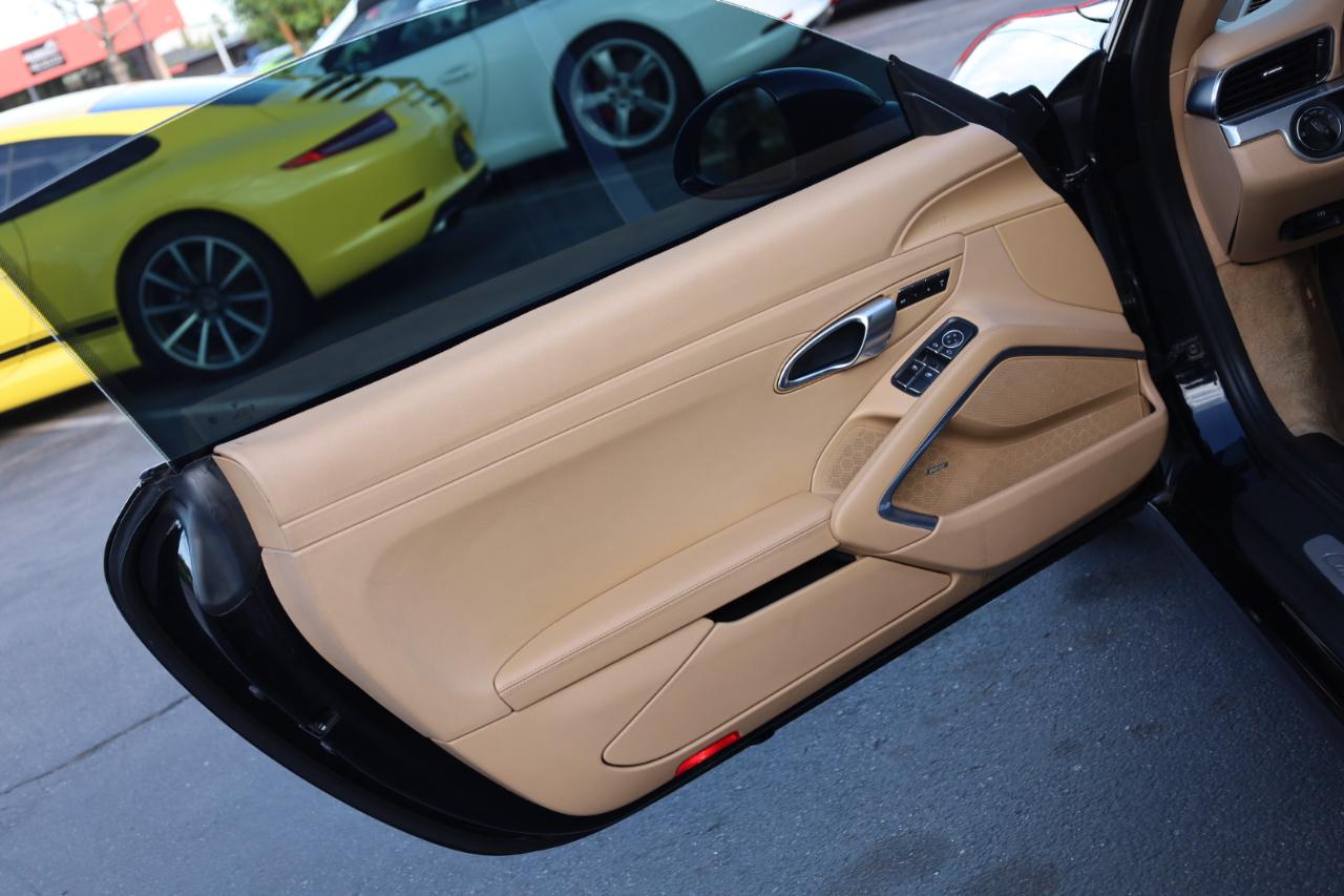 Porsche 911 2dr Coupe Carrera 2013