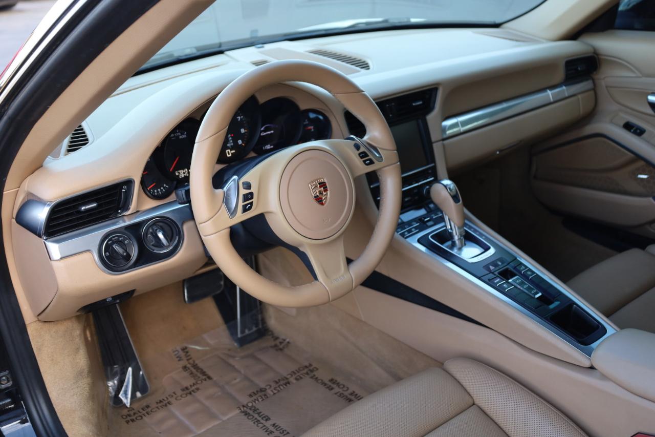 Porsche 911 2dr Coupe Carrera 2013