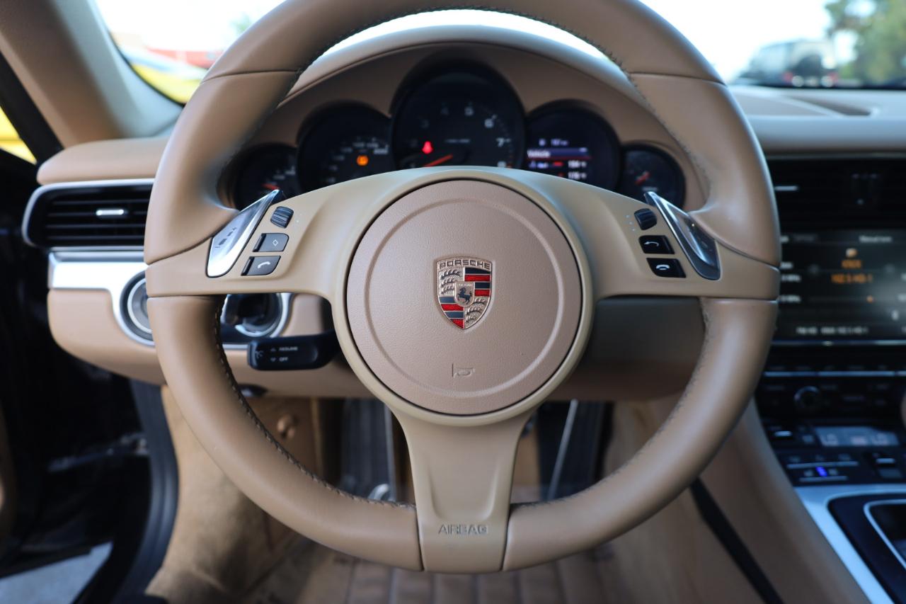 Porsche 911 2dr Coupe Carrera 2013