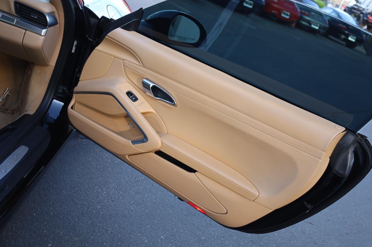 Porsche 911 2dr Coupe Carrera 2013
