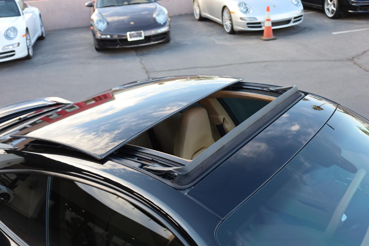 Porsche 911 2dr Coupe Carrera 2013