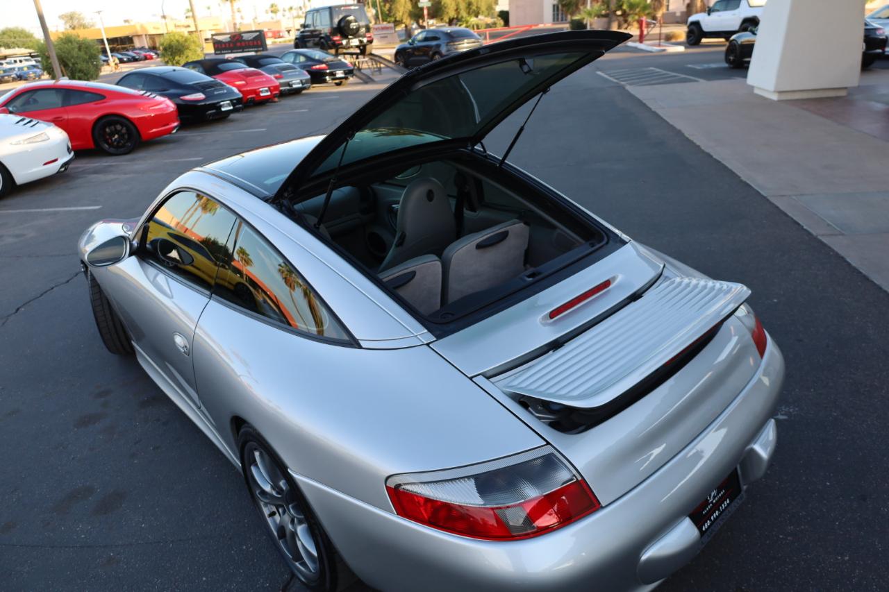 Porsche 911 Targa 2003