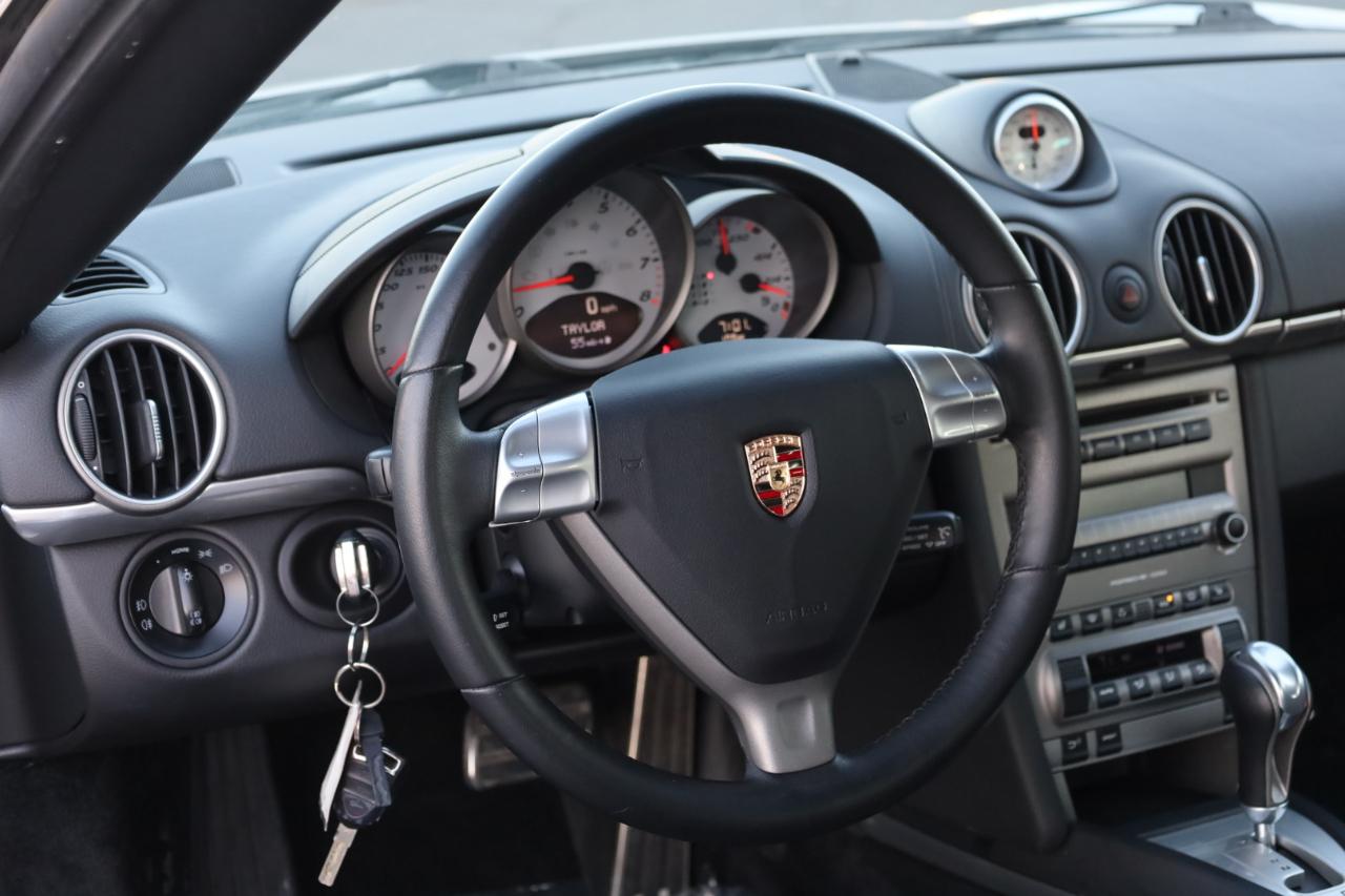 Porsche Cayman S 2006