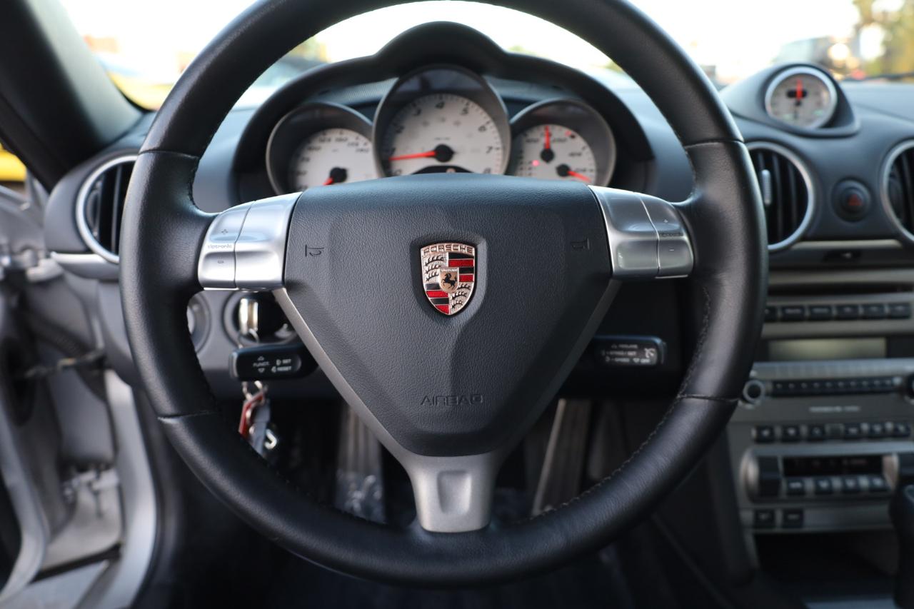 Porsche Cayman S 2006