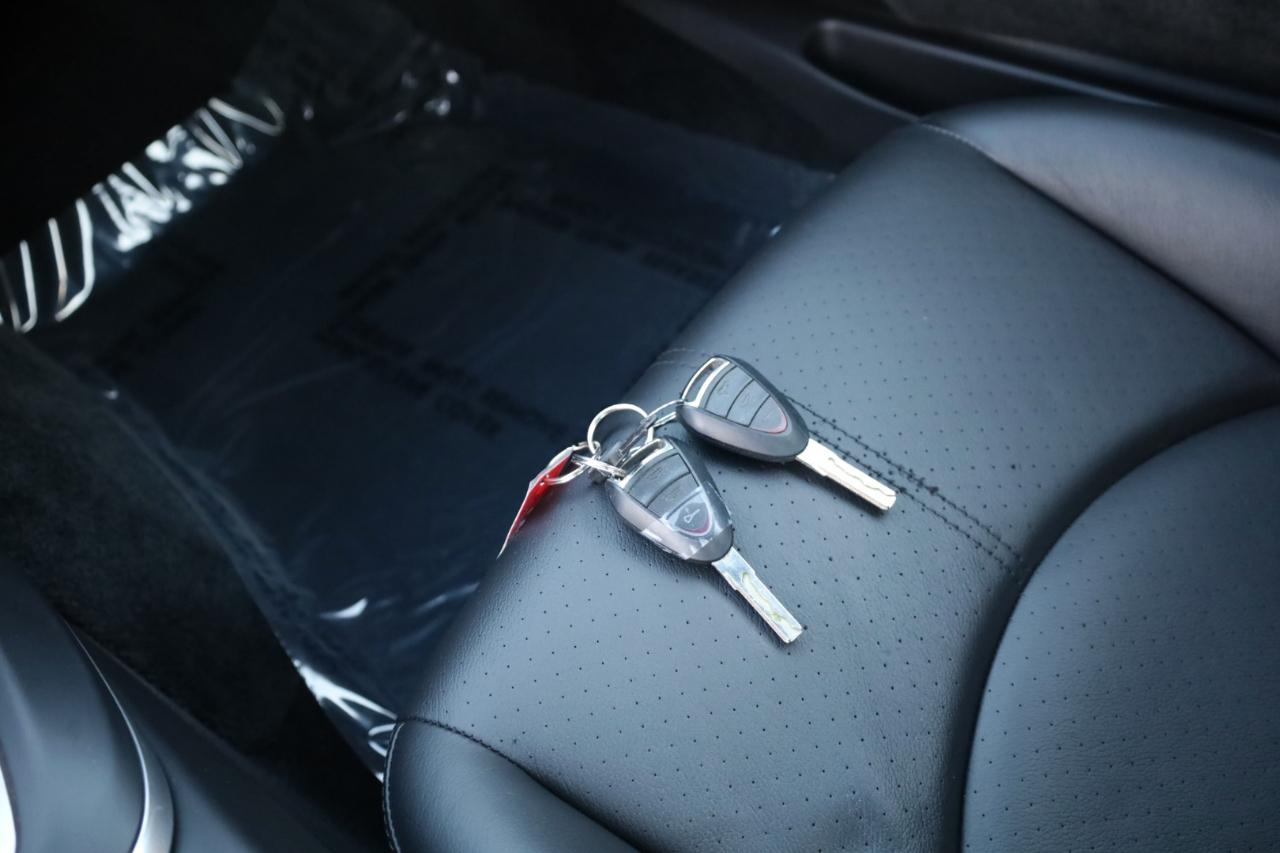 Porsche Cayman S 2006