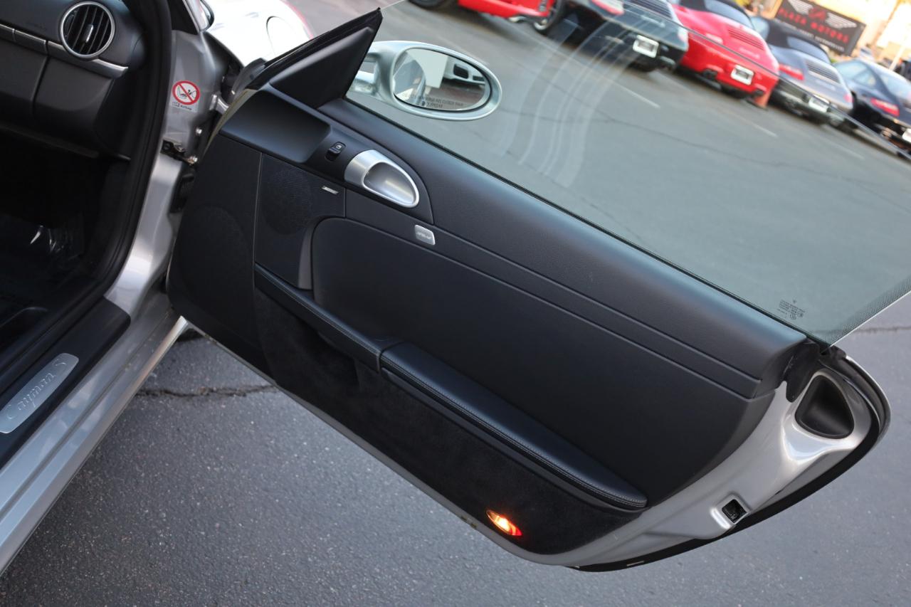 Porsche Cayman S 2006