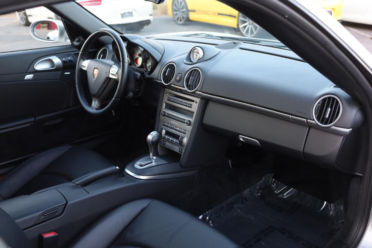 Porsche Cayman S 2006