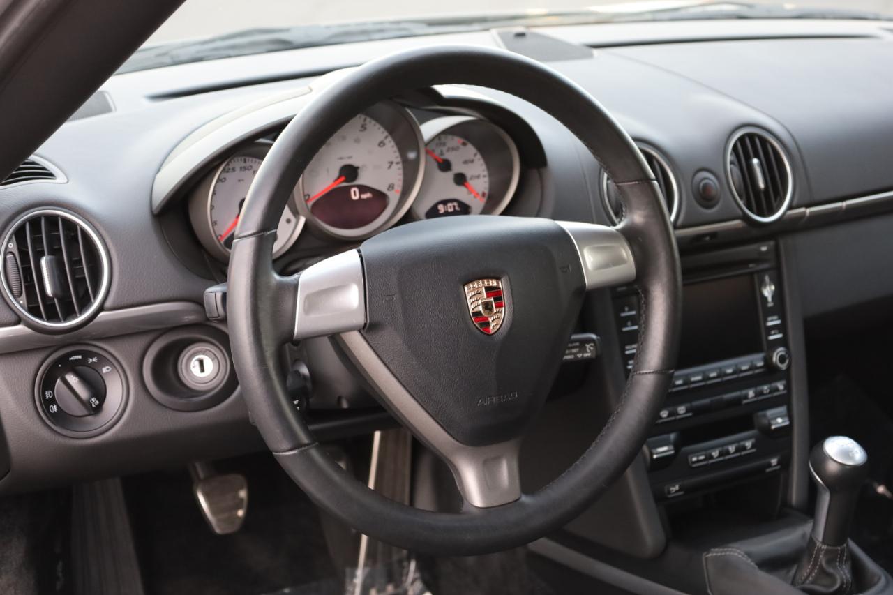 Porsche Cayman S 2009