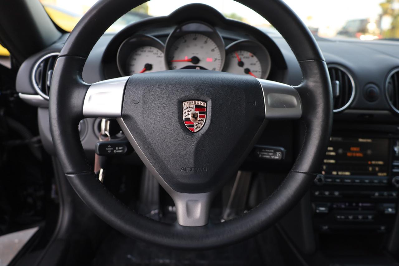 Porsche Cayman S 2009