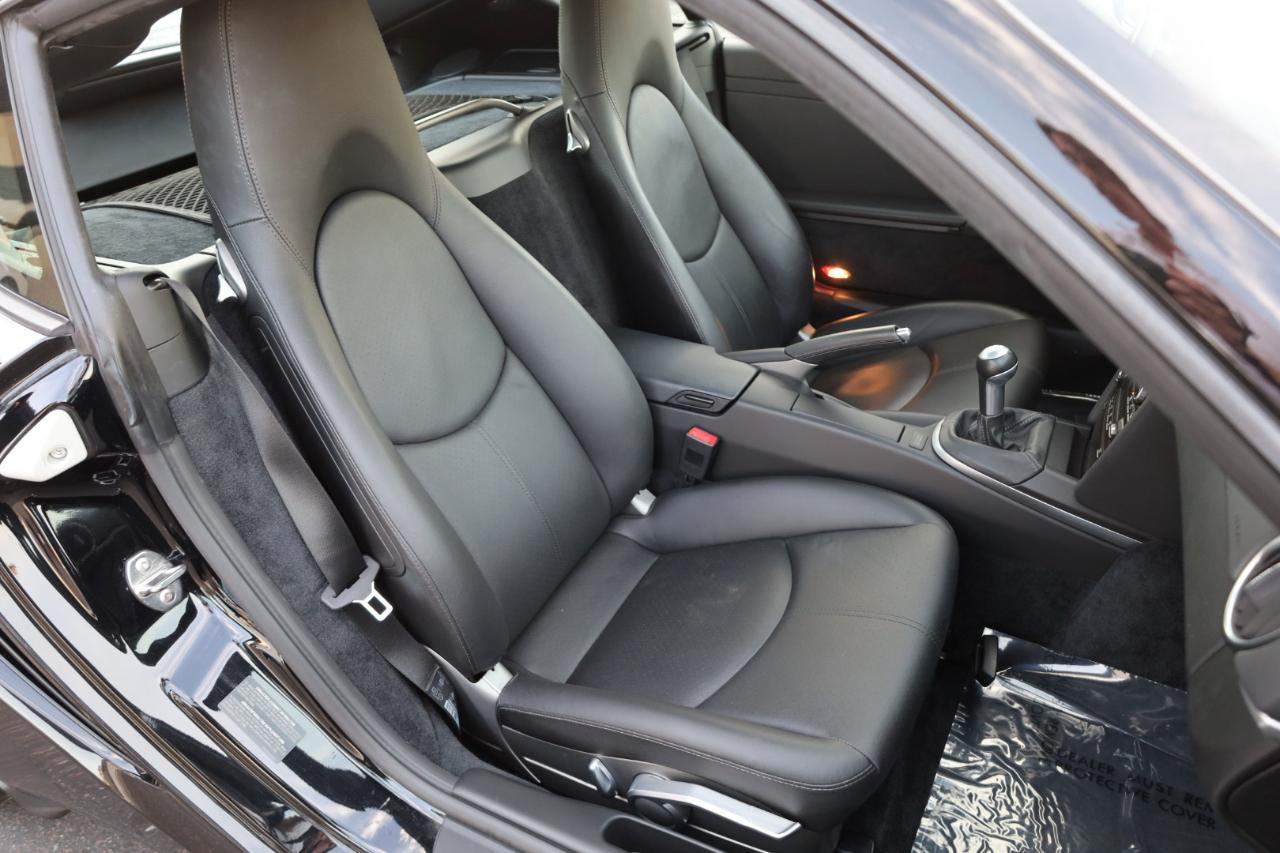 Porsche Cayman S 2009