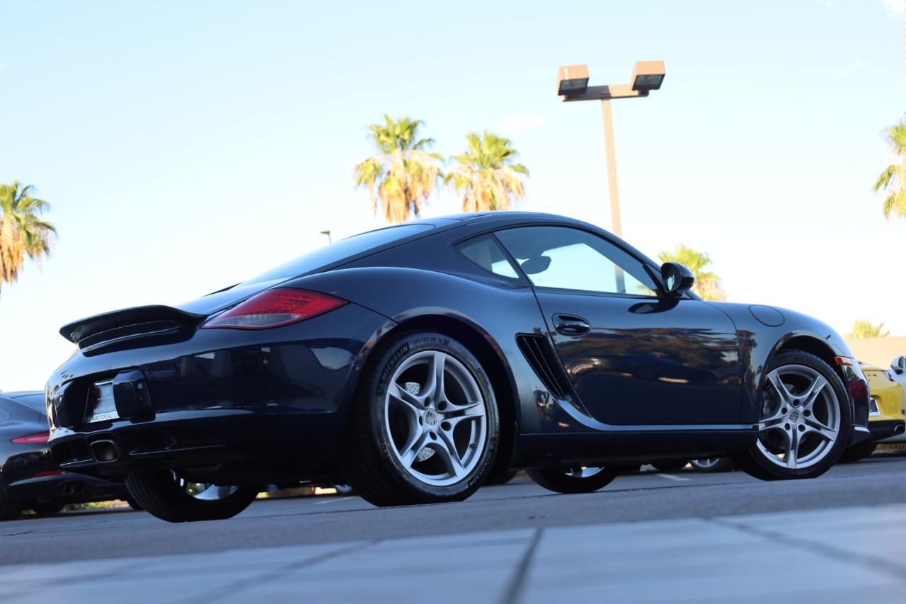 Porsche Cayman Base 2011