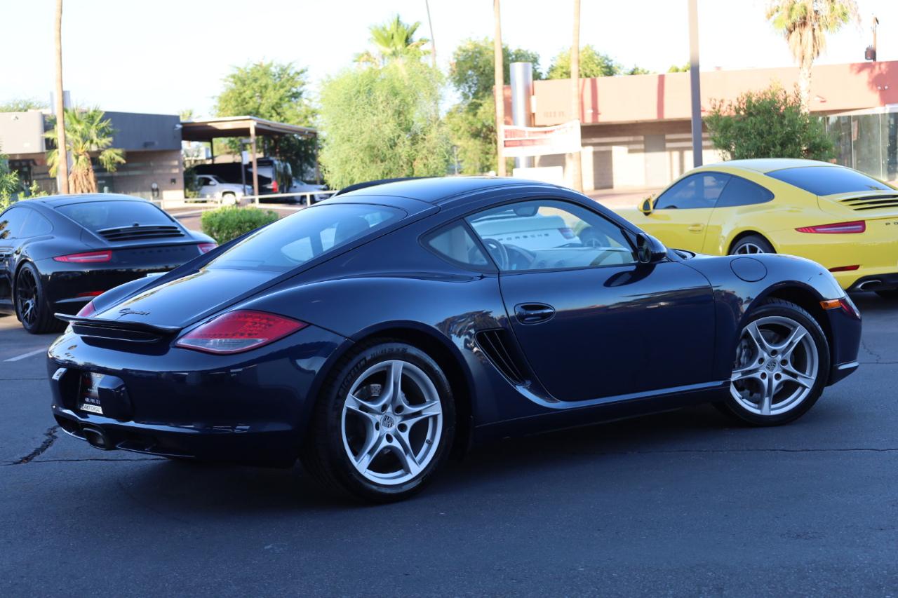 Porsche Cayman Base 2011