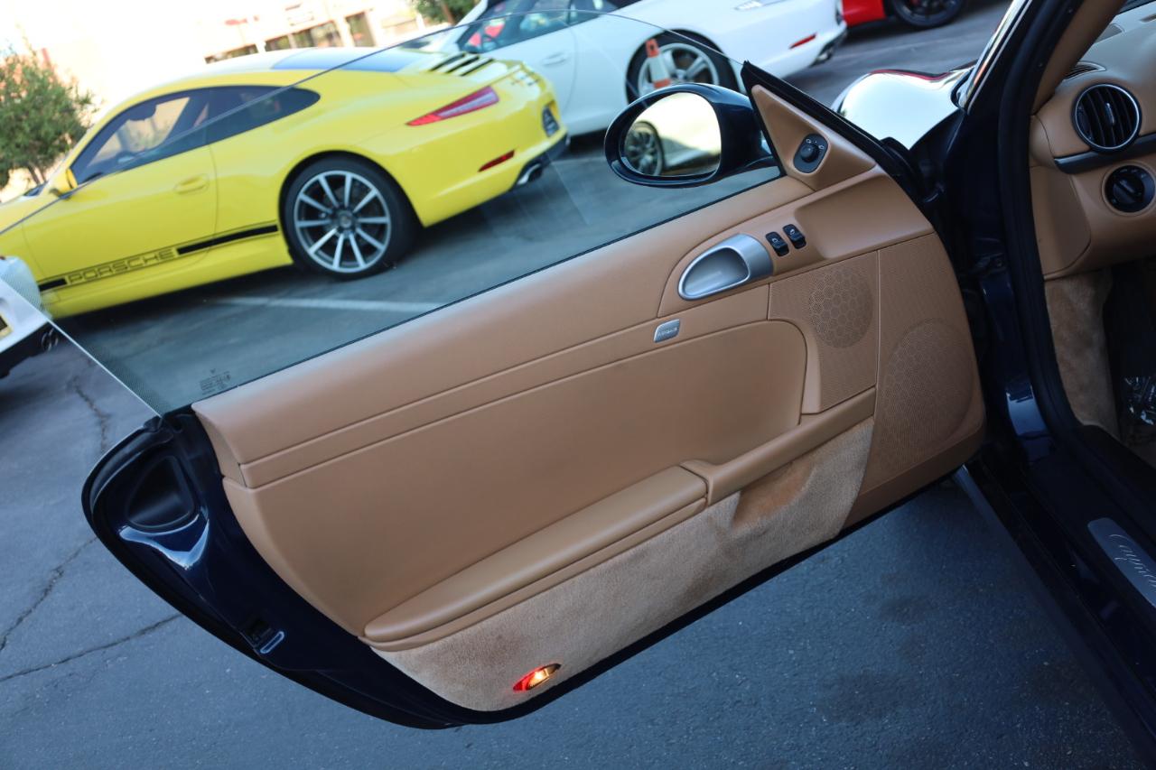 Porsche Cayman Base 2011