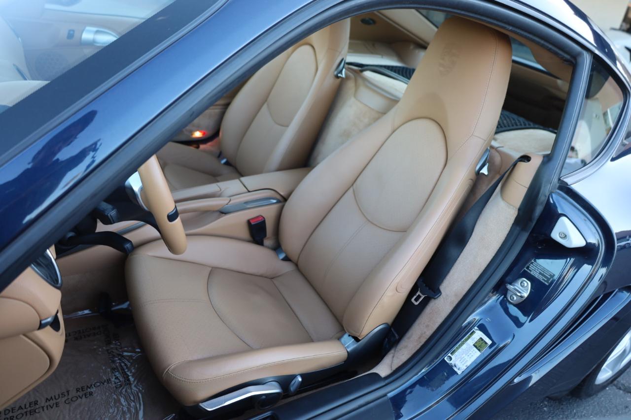Porsche Cayman Base 2011