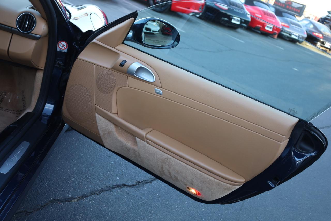 Porsche Cayman Base 2011