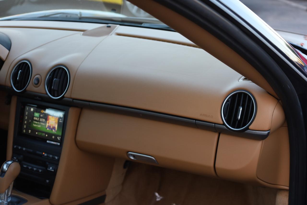 Porsche Cayman Base 2011