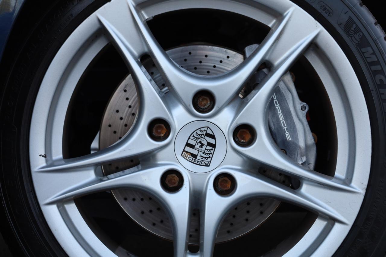 Porsche Cayman Base 2011