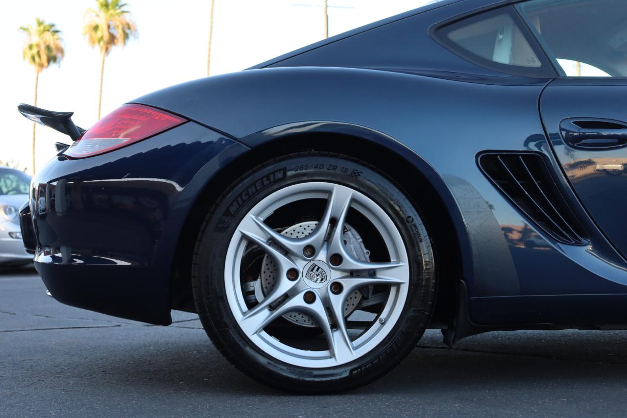 Porsche Cayman Base 2011