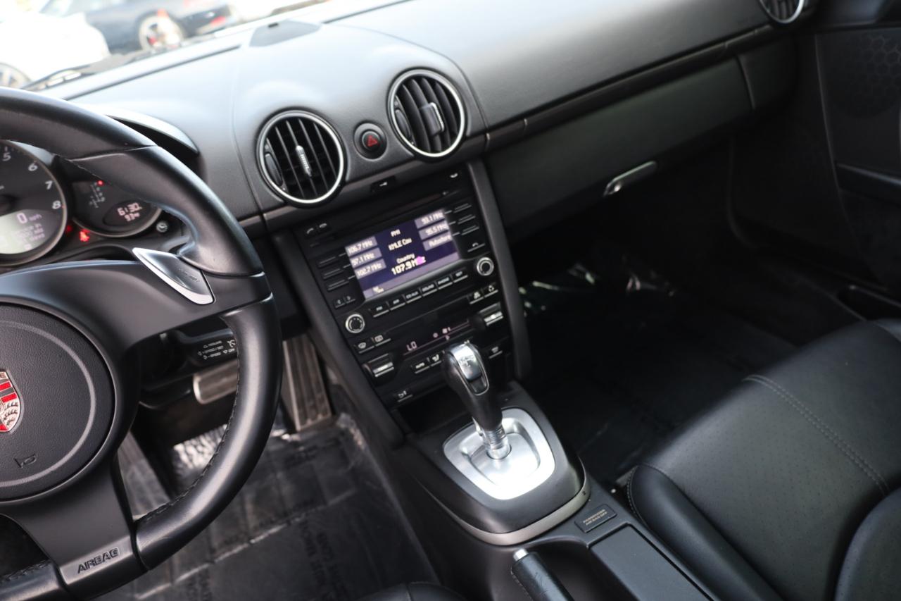Porsche Cayman Base 2011