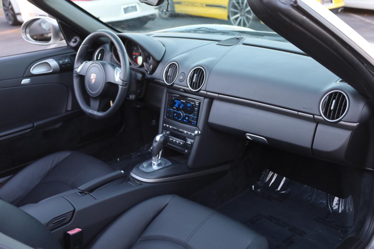 Porsche Boxster Base 2011