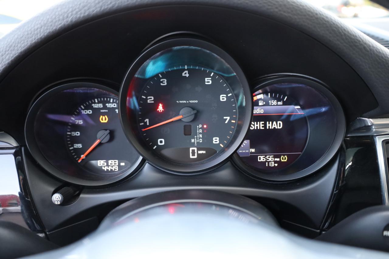 Porsche Macan Sport Edition AWD 2018