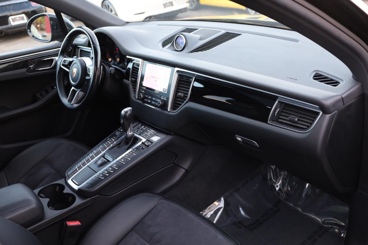 Porsche Macan Sport Edition AWD 2018
