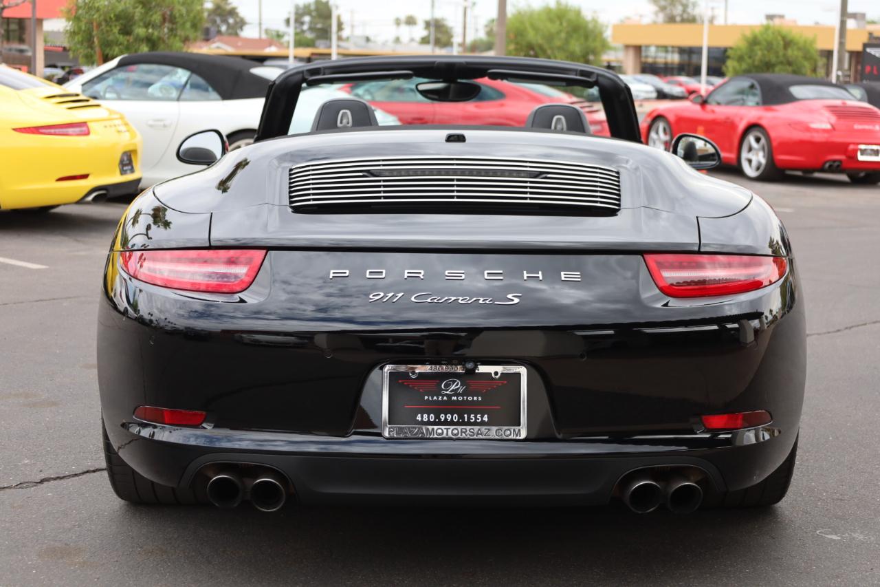 Porsche 911 Carrera S Cabriolet 2015