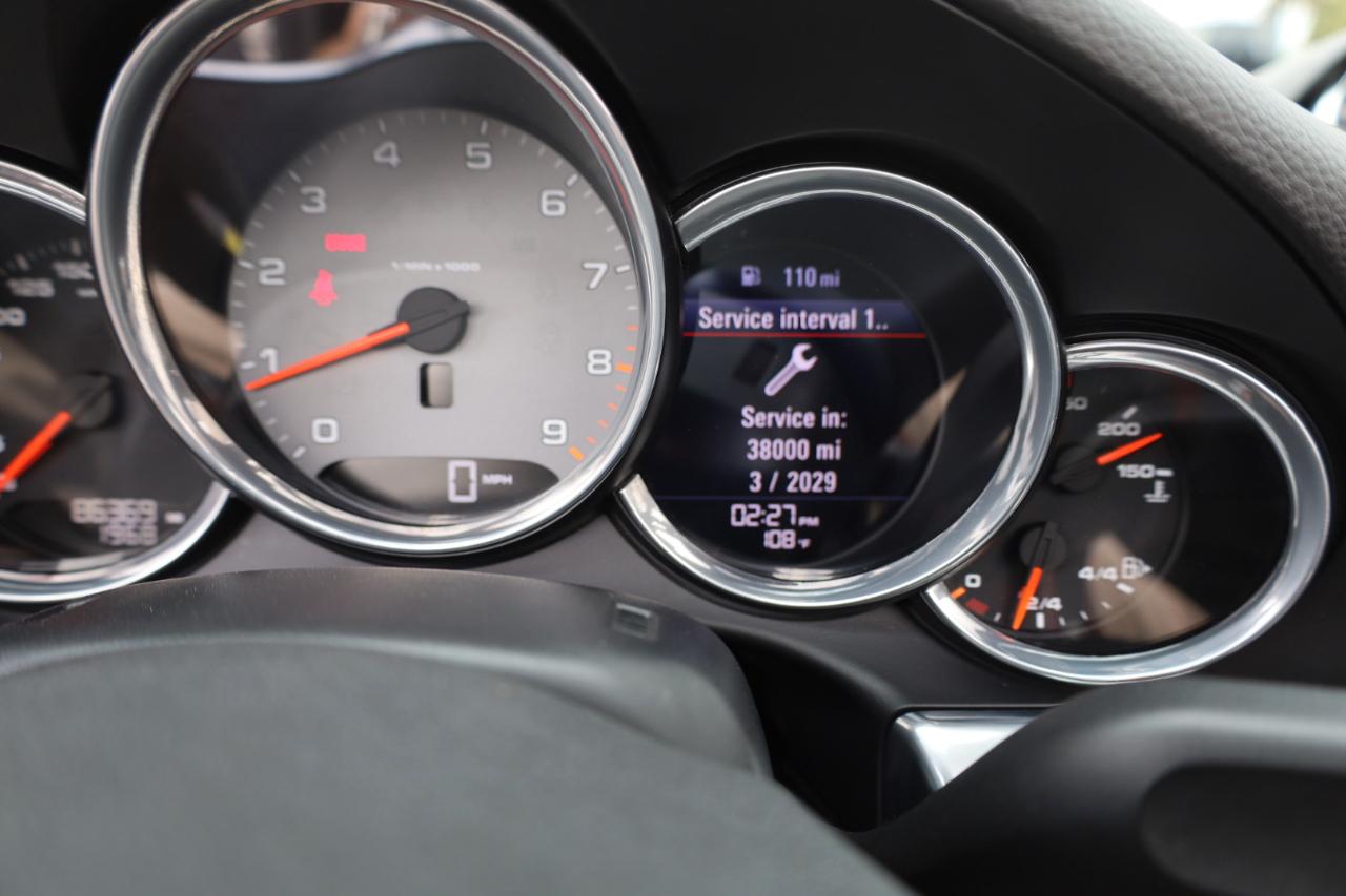 Porsche 911 Carrera S Cabriolet 2015